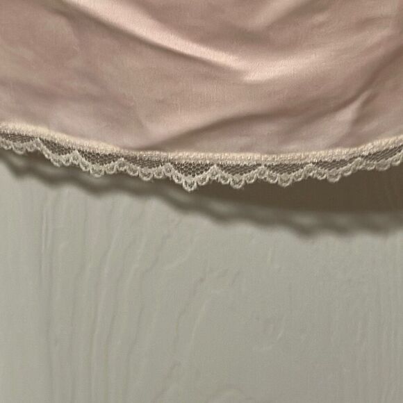 Character cuddleskin gown pajamas pink satin vintage M 8/10 Victorian - Picture 9 of 12